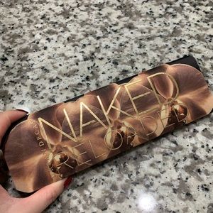 Urban decay naked reloaded pallet